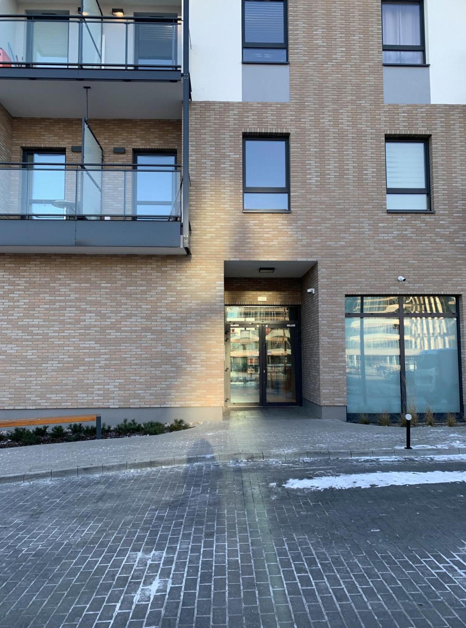 Warsaw Home Suites Exterior photo